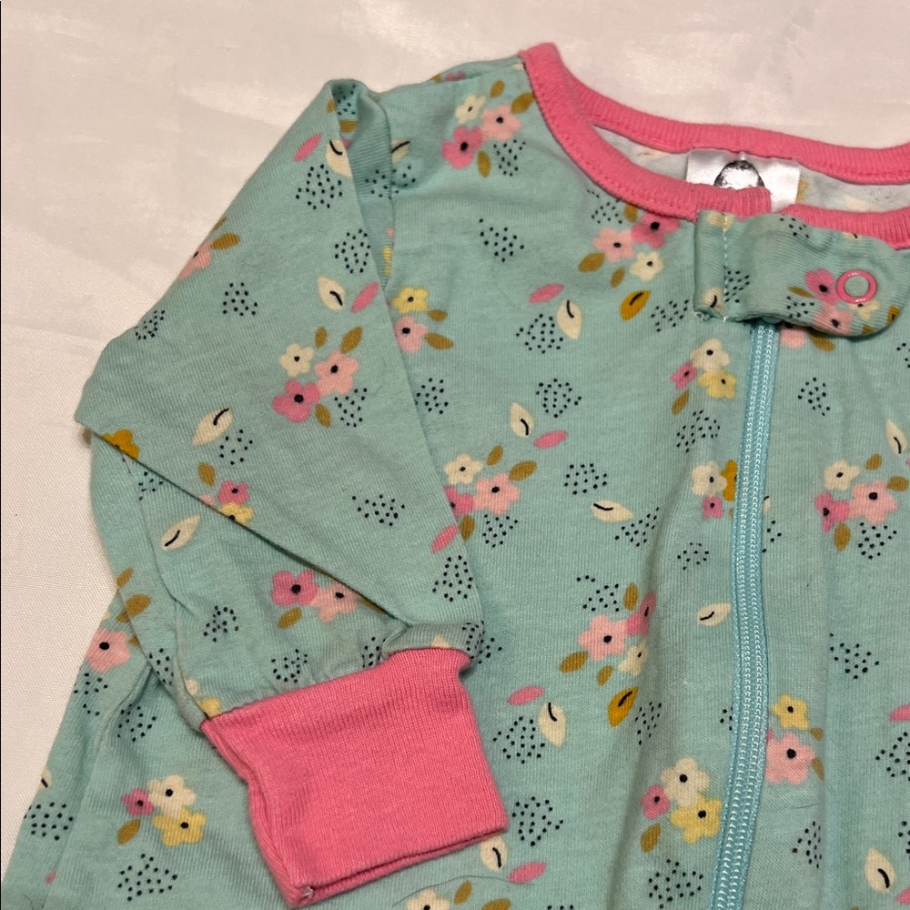 “Bundle 10/$13” Gerber 0-3M Floral baby girl One Piece bodysuit long sleeve - Picture 3 of 8